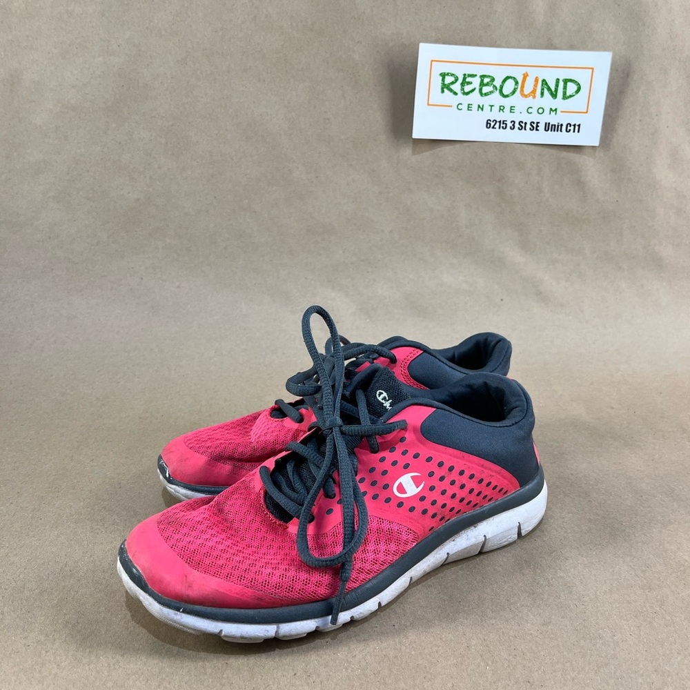 Women’s Champion Gusto XL Shoes (Size US 6)